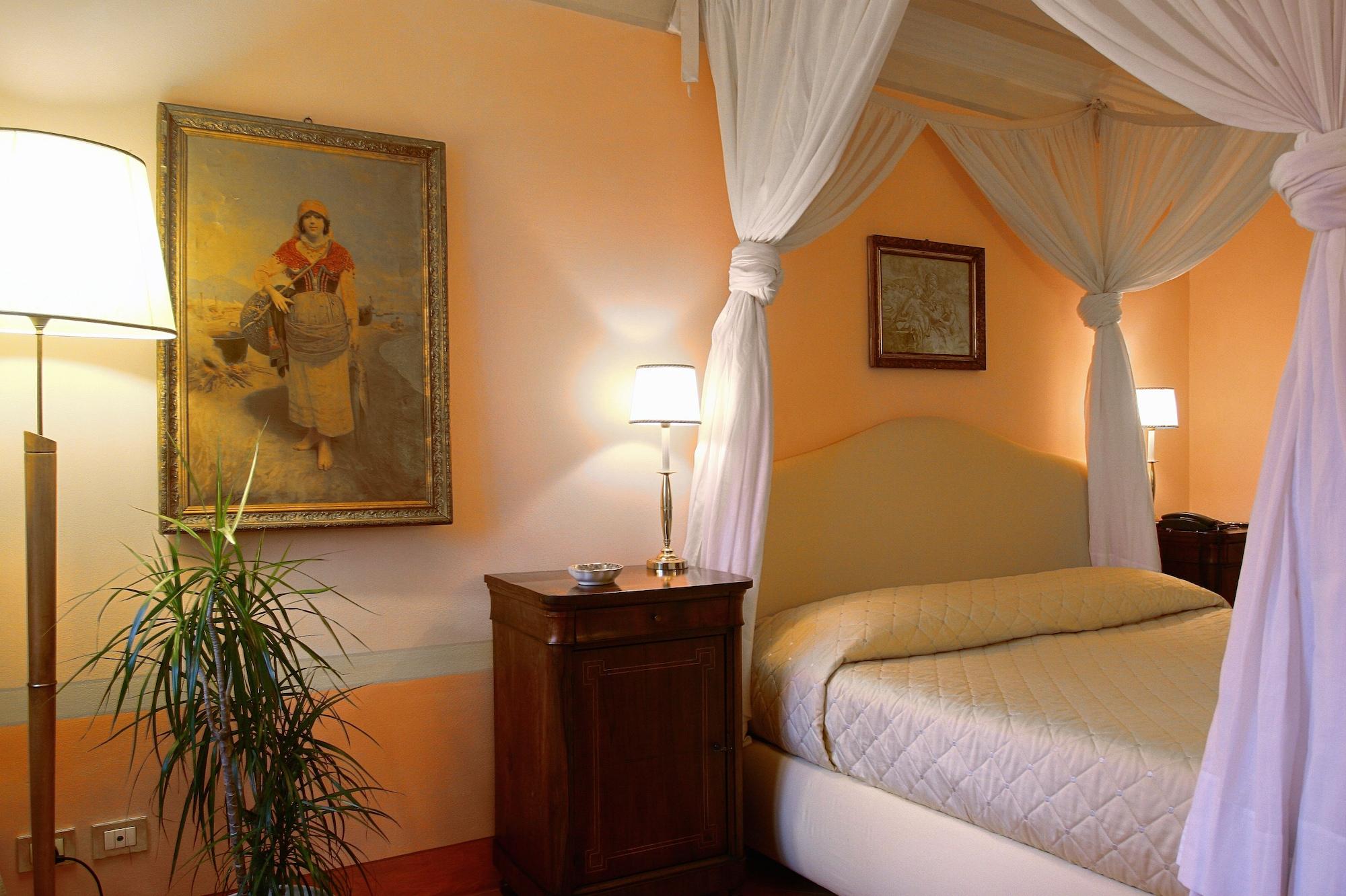 Residenza D'Epoca Campo Regio Relais Bed & Breakfast Siena Exterior photo