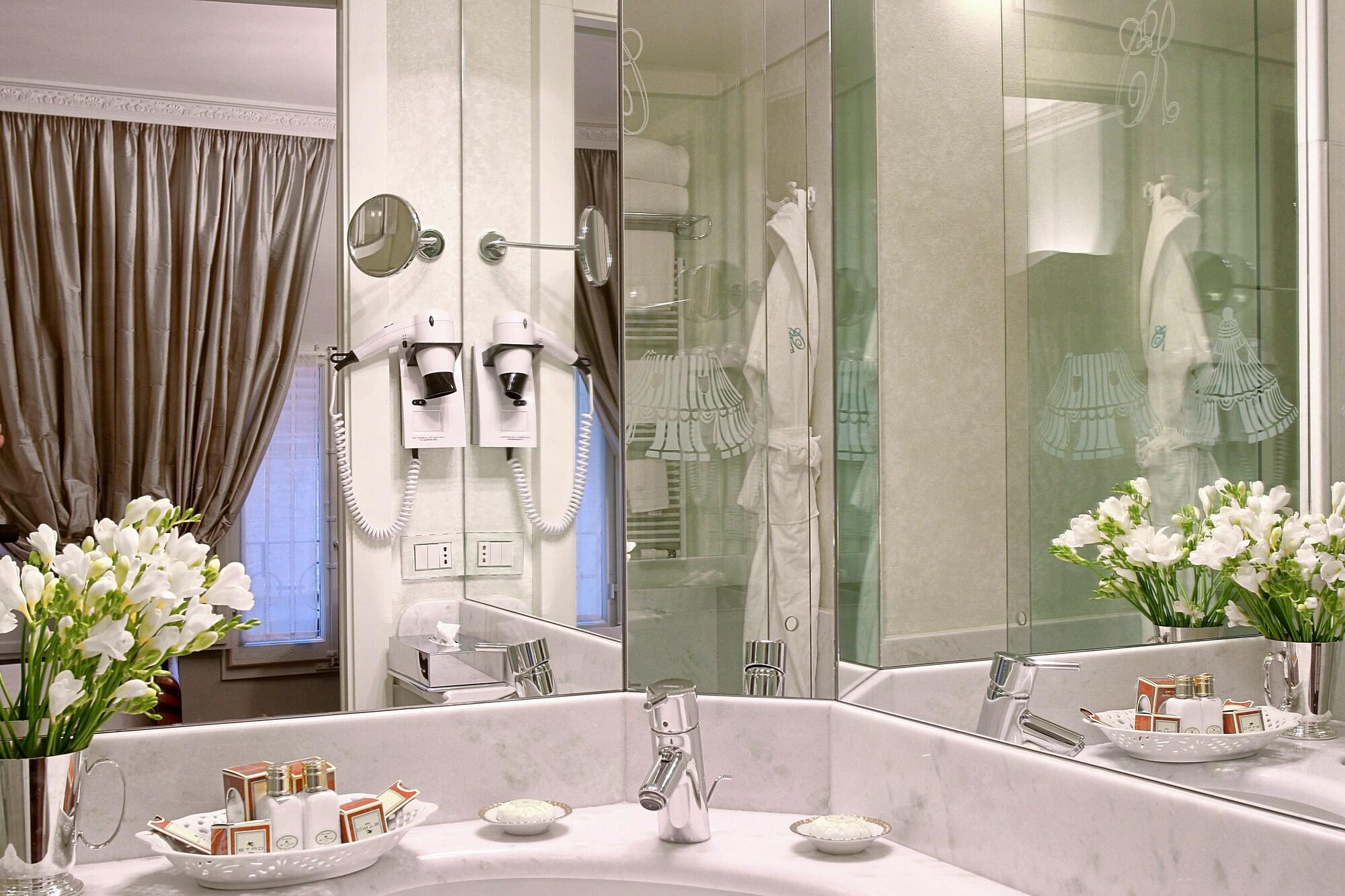 Residenza D'Epoca Campo Regio Relais Bed & Breakfast Siena Exterior photo