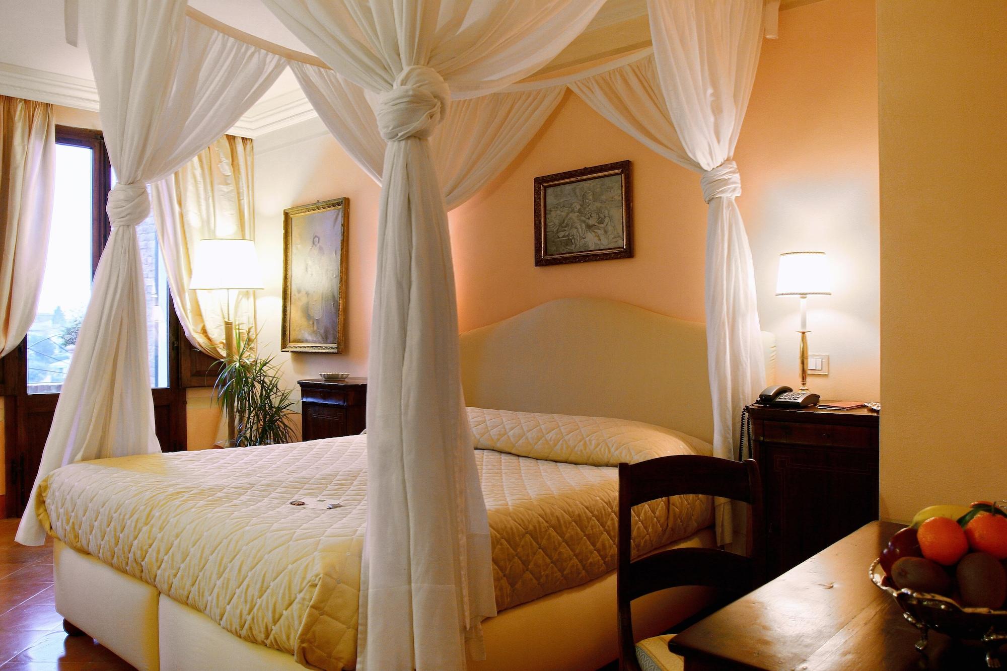 Residenza D'Epoca Campo Regio Relais Bed & Breakfast Siena Exterior photo