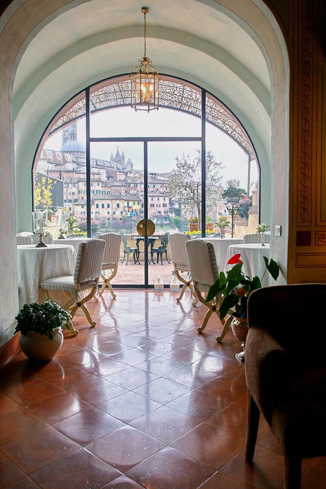 Residenza D'Epoca Campo Regio Relais Bed & Breakfast Siena Exterior photo