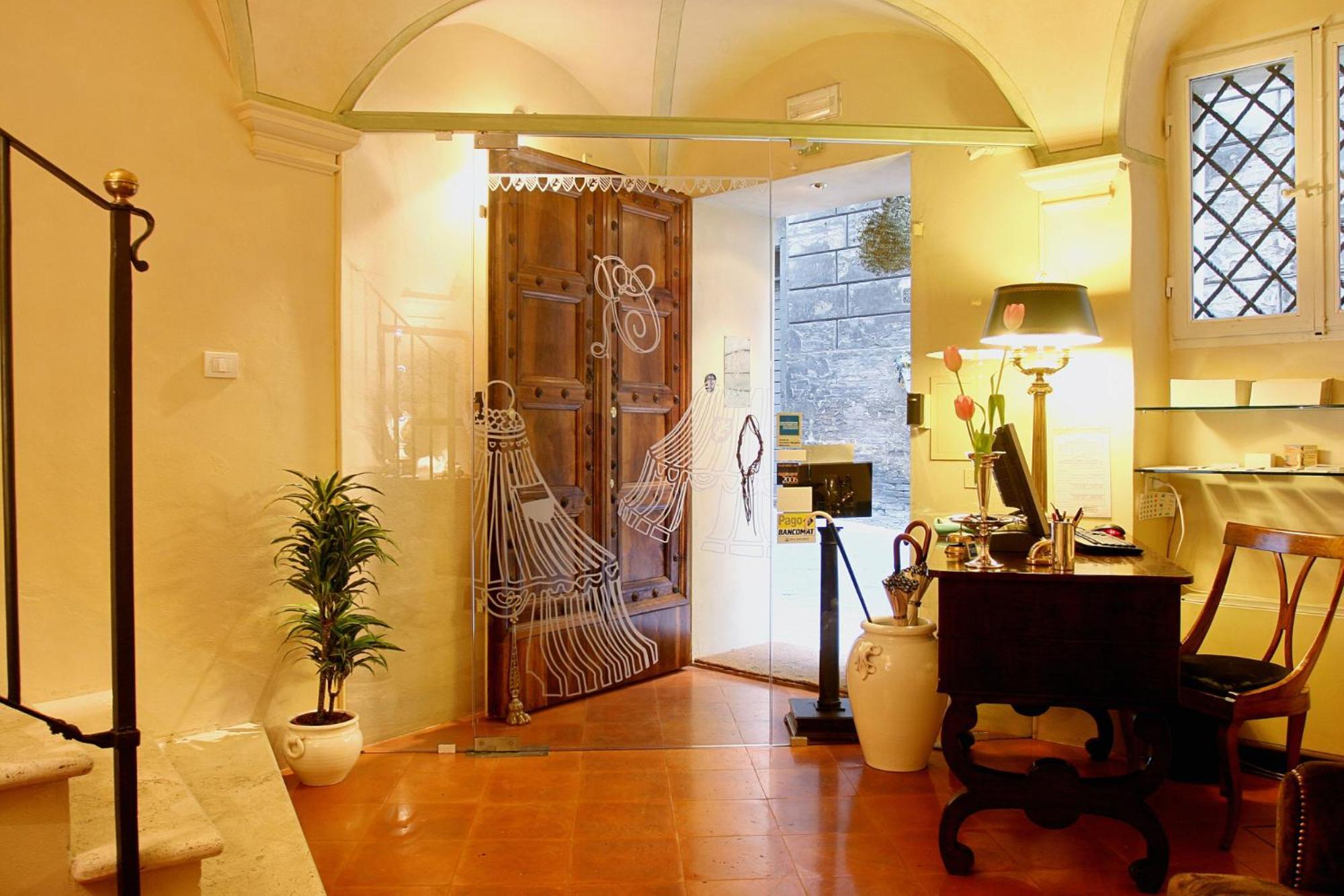 Residenza D'Epoca Campo Regio Relais Bed & Breakfast Siena Exterior photo